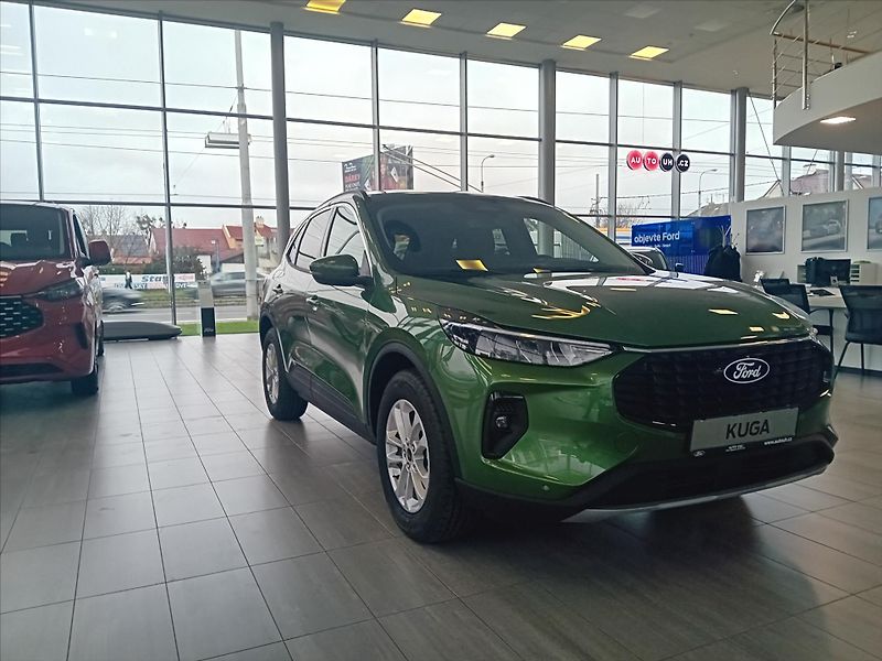 Ford Kuga (2025) 1,5 EcoBoost 110kW  Titanium - fotka 6 z 14