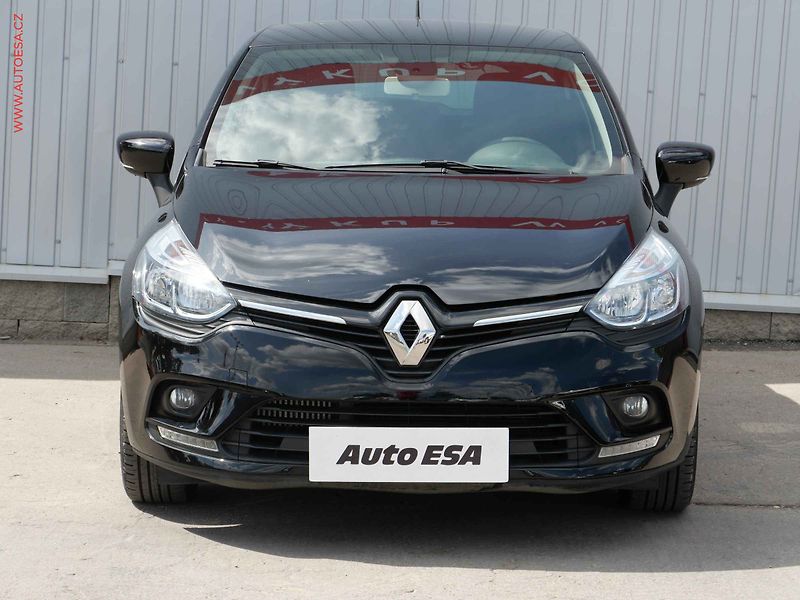 Renault Clio (2019) 0.9 TCe, 1.maj,ČR, Limited - fotka 2 z 20