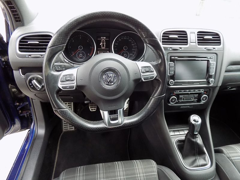 Volkswagen Golf (2012) 2.0 TDI/GTD/2.Maj/Klimatizace/ - fotka 24 z 45