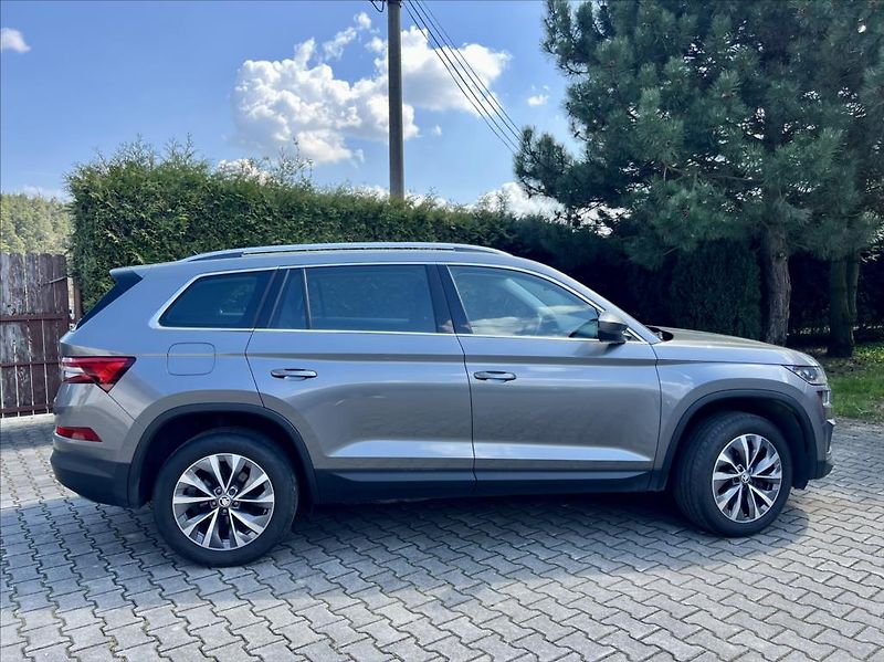 Škoda Kodiaq 2,0 TSi DSG 4X4 STYLE webasto - fotka 6 z 45