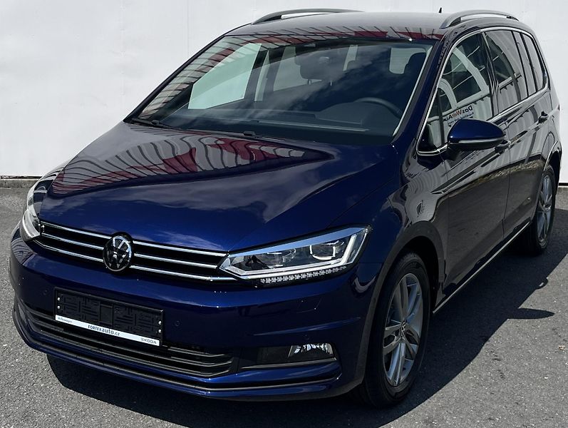Volkswagen Touran (2026) 2,0 TDI 110kW 7st 5míst People - fotka 2 z 15