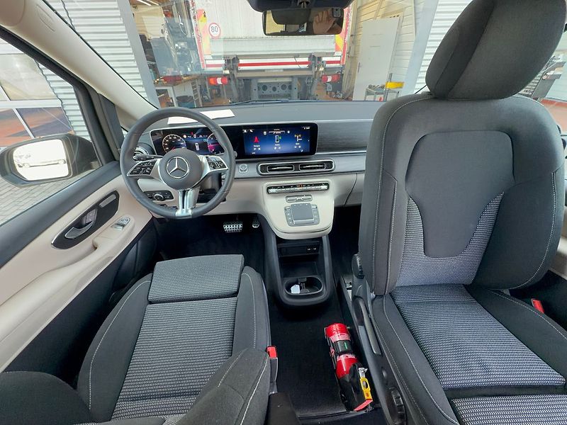 Mercedes-Benz Třídy V V 220 d 4MATIC Marco Polo - fotka 16 z 35
