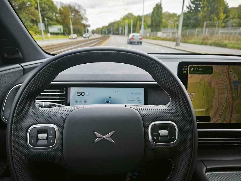 Xpeng G6.