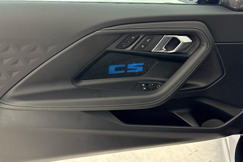 BMW M2 CS Coupe - fotka 17 z 23