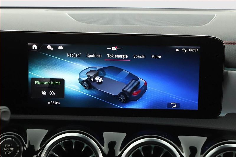 Mercedes-Benz CLA (2025) 250 e - fotka 17 z 28