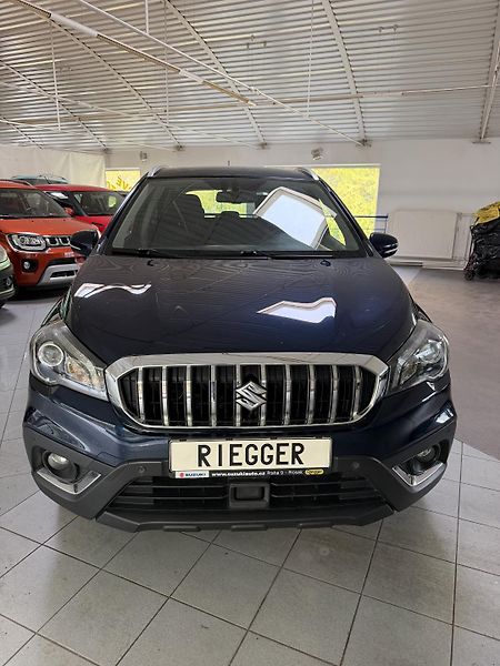 Suzuki SX4 S-Cross - fotka 8 z 19