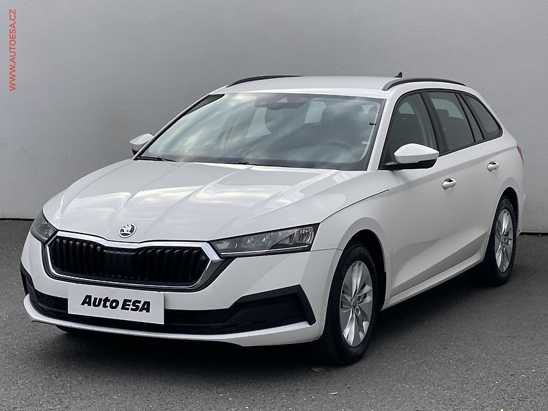 Škoda Octavia (2021) 1.5TSi, 2.maj,ČR, Ambition - fotka 3 z 17