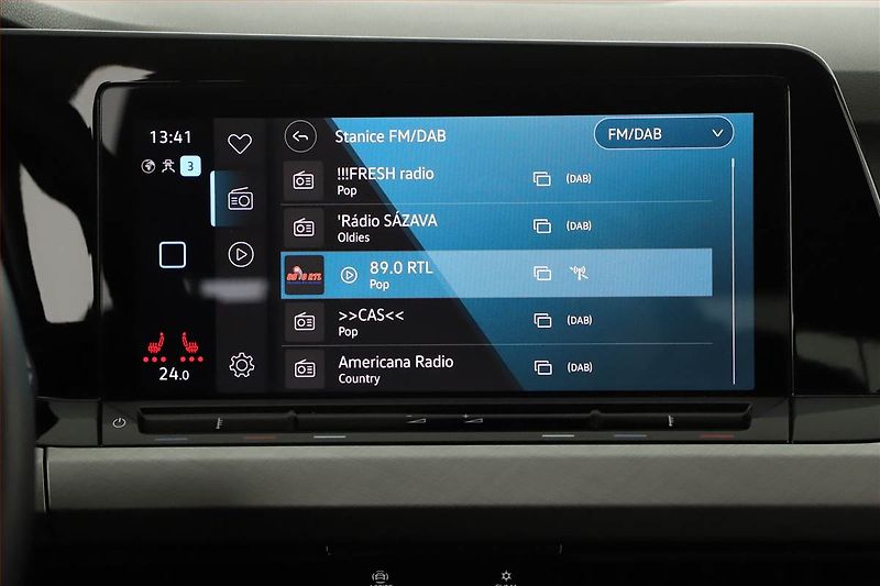 Volkswagen Golf (2023) Life 2.0 TDI, Automat - fotka 14 z 20