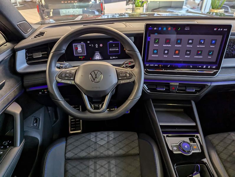 Volkswagen Tayron TDI 4M R-Line HuD Pano 360 IQ - fotka 19 z 34