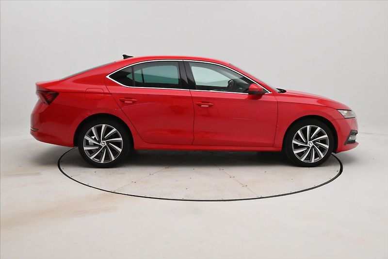Škoda Octavia 1,0 TSI e-TEC 81kW DSG Style Z - fotka 4 z 33