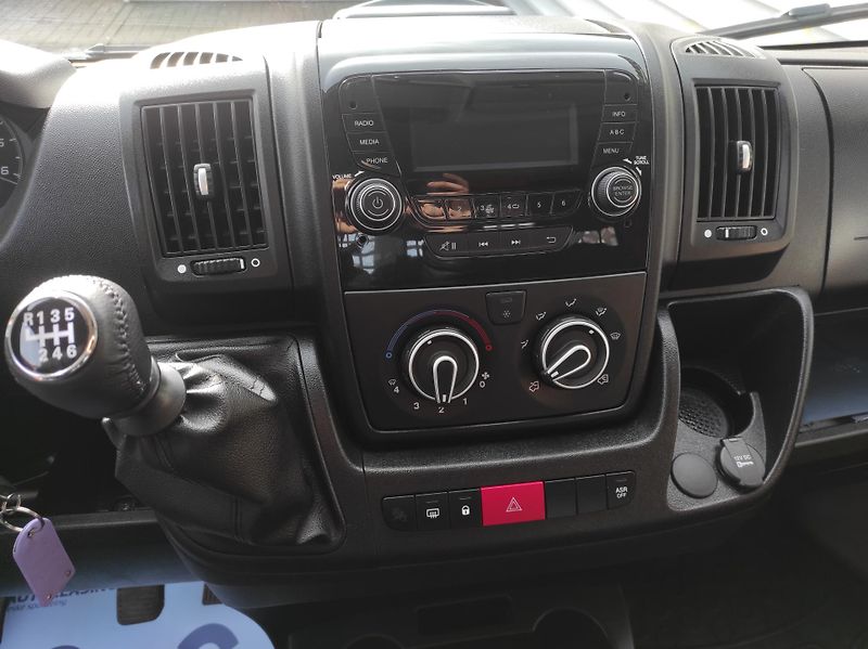 Peugeot Boxer 2,2BHDi L2,Sklápěč,Tažné,ČR - fotka 13 z 33