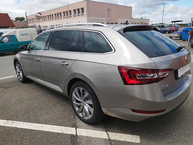 Škoda Superb (2016) III.2.0TDI,volat-608 081 843 - fotka 6 z 17