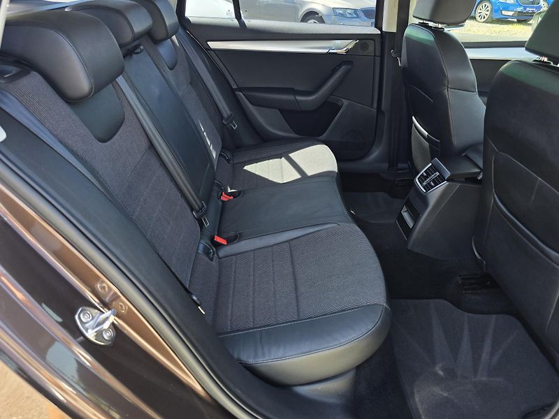 Škoda Octavia 1.4TSI ELEGANCE 1Majitel - fotka 16 z 20
