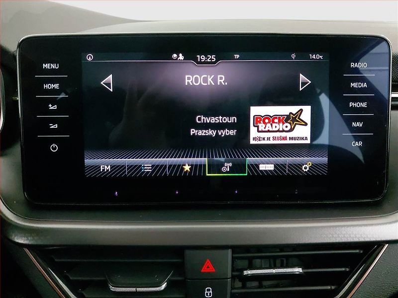 Škoda Kamiq (2020) Style 1.5 TSI - fotka 13 z 20