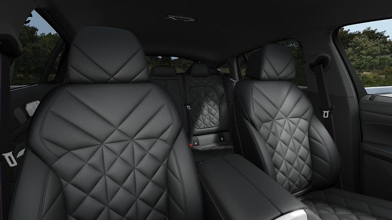 BMW X6 xDrive40d - fotka 11 z 14