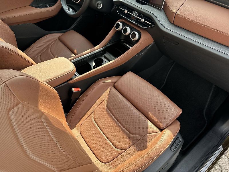 Škoda Kodiaq (2025) 1.5 TSI iV DSG Exclusive Selec - fotka 9 z 36