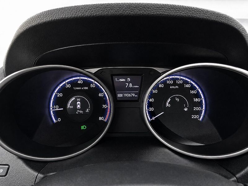 Hyundai ix35 (2012) 1.6 GDI - 1.majitel ČR - fotka 18 z 18