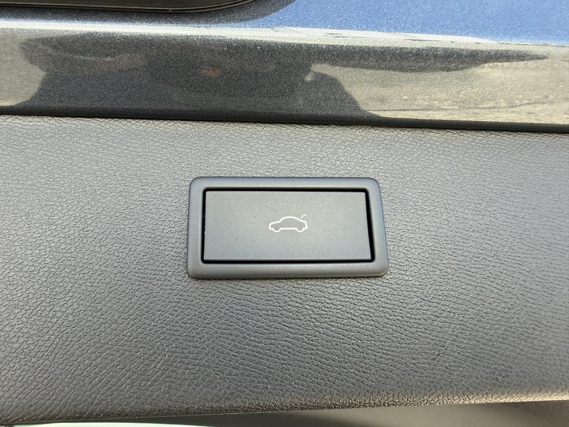 Cupra Formentor 1,5 eTSi/110kW - DSG - fotka 73 z 92