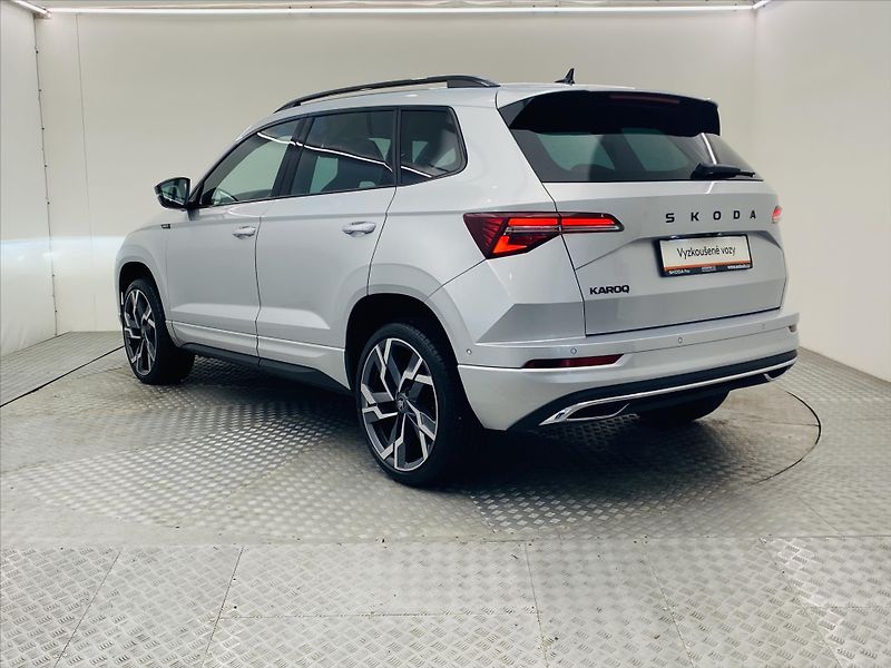 Škoda Karoq 2,0 TDI 110kW DSG SportLine - fotka 25 z 28