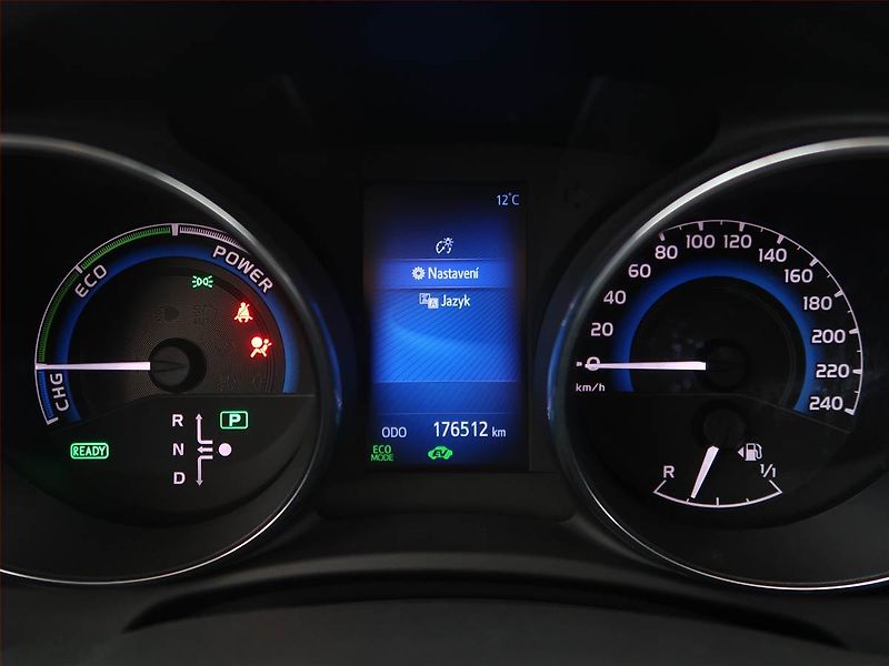 Toyota Auris (2016) Hybrid, Automat, Tempomat - fotka 11 z 21