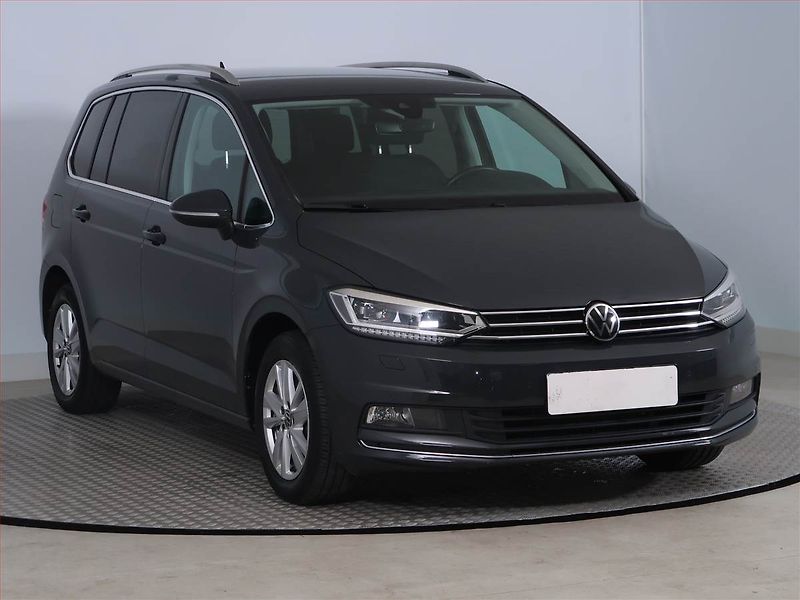 Volkswagen Touran (2023) 1.5 TSI - fotografie inzerátu