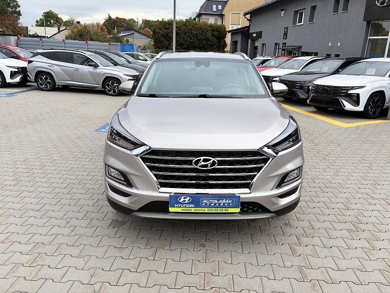 Hyundai Tucson 1.6T-GDI 130kW REZERVACE - fotka 2 z 40