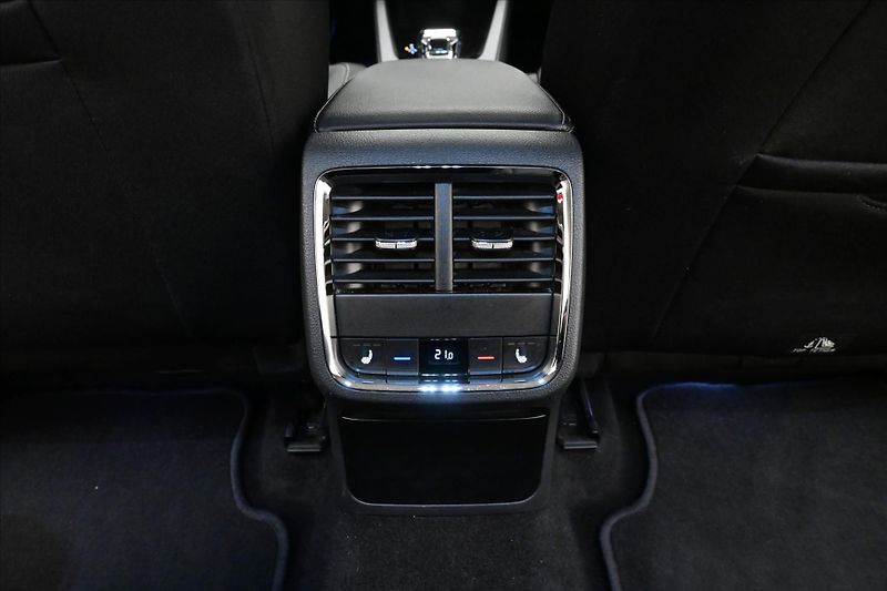Škoda Octavia 1,0 TSI e-TEC 81kW DSG Style Z - fotka 23 z 33