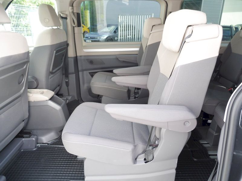 Volkswagen Multivan (2025) Long Life 1,5 TSI PHEV 180kW D - fotka 20 z 30
