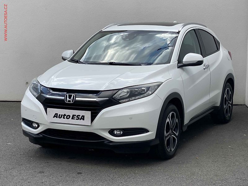 Honda HR-V (2016) 1.5i-VTEC, Executive, AT - fotka 3 z 17