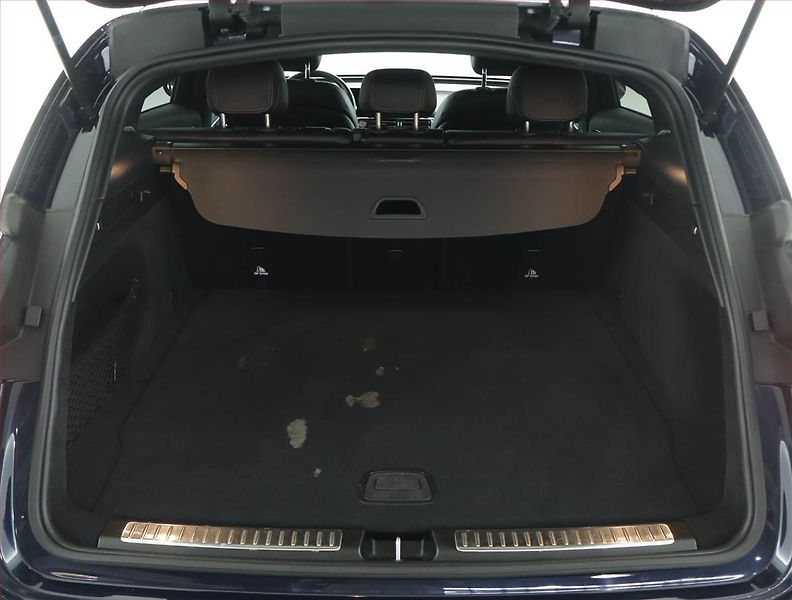Mercedes-Benz EQC (2022) 400 4MATIC, SoH 97% - fotka 13 z 19