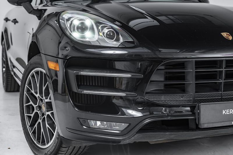 Porsche Macan Turbo*BOSE*Panorama - fotka 16 z 42