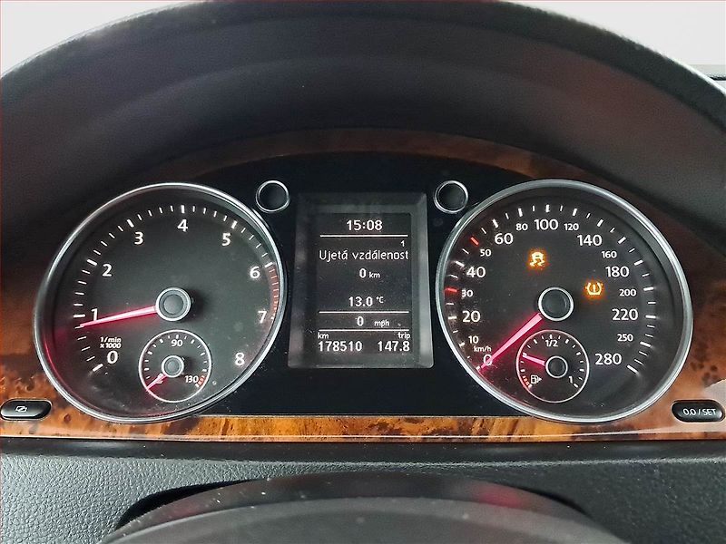 Volkswagen Passat CC (2009) 1.8 TSI, Tempomat - fotka 11 z 21