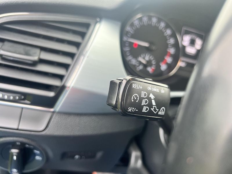 Škoda Fabia 1.4TDI 66KW,DSG,FRONT ASSIST - fotka 36 z 46