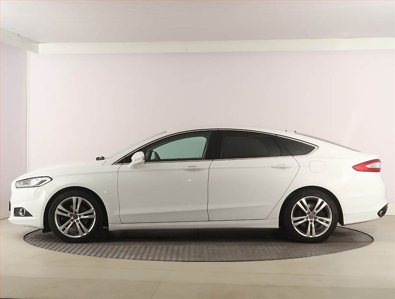 Ford Mondeo (2016) 2.0 EcoBoost, Automat, Kůže - fotka 3 z 26