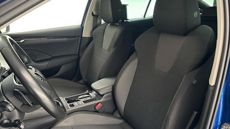 Škoda Octavia 1.4 TSI iV DSG Ambition - fotka 15 z 27