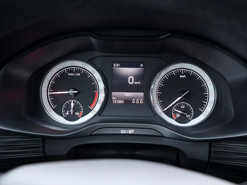Škoda Kodiaq 2,0 TDI 140kW DSG 4x4 CZ Style - fotka 15 z 25