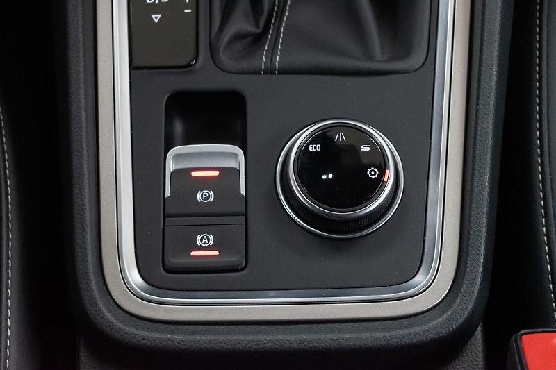 Seat Ateca 1.5 TSI DSG*XPERIENCE*KAMERA* - fotka 24 z 41