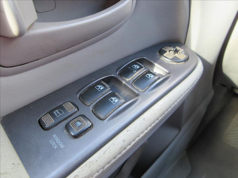 Hyundai Trajet 2,0 CRDi 6míst, Tažné, Digikli - fotka 25 z 25