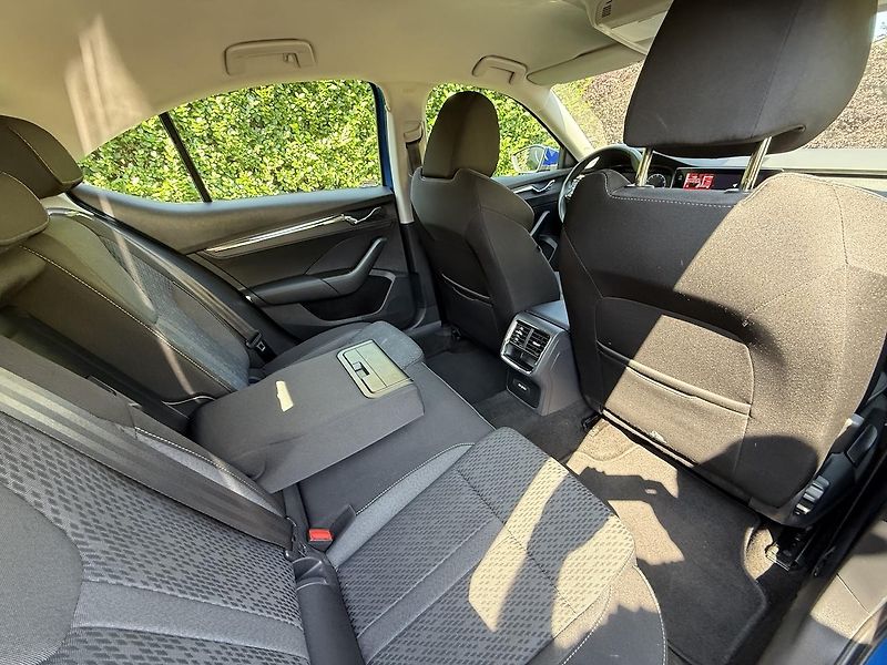 Škoda Octavia (2022) 2,0TDi 85kW Koup.ČR,Vyhř. Okno - fotka 10 z 17