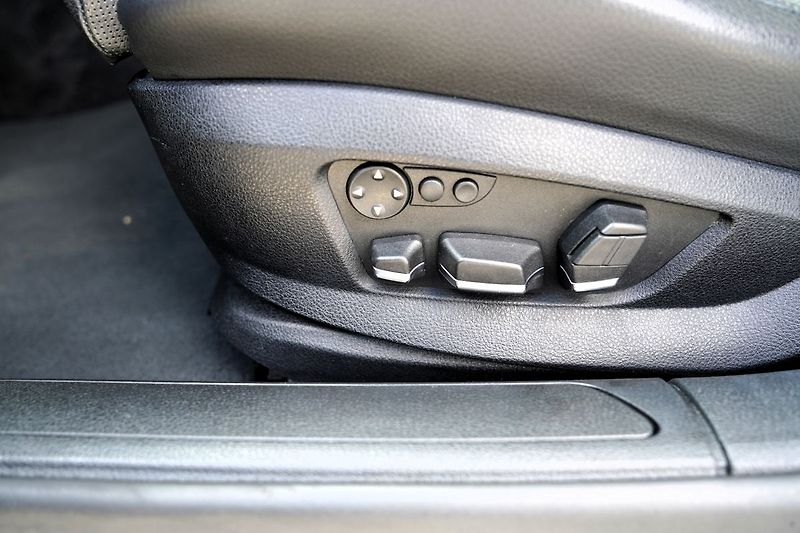 BMW Řada 7 730d  NEPOJÍZDNÉ, - fotka 23 z 45