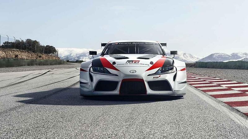 Koncept Toyota GR Supra Racing.