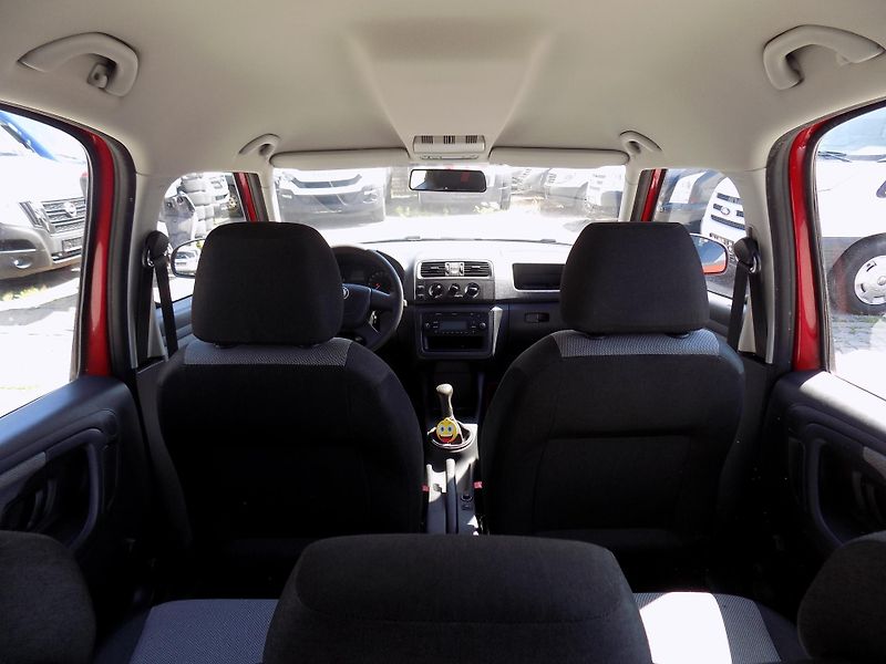 Škoda Roomster 1,2 TSI 63 KW ACTIVE, KLIMA - fotka 27 z 54