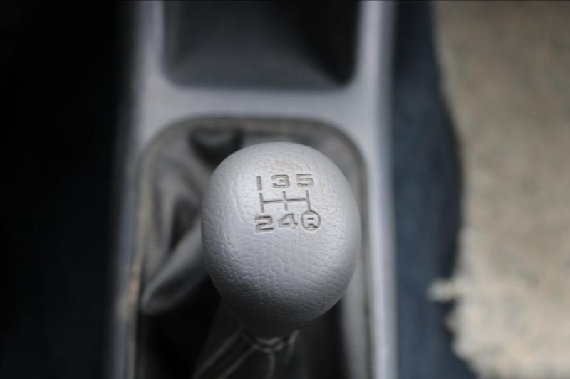 Daihatsu Terios 1,3 i  4 x 4,STK 3/2027,KLIMA - fotka 19 z 25