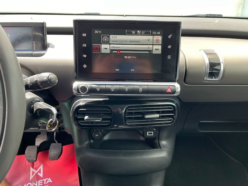 Citroën C4 Cactus 1.2, 60kW, Klima, Navi - fotka 10 z 20