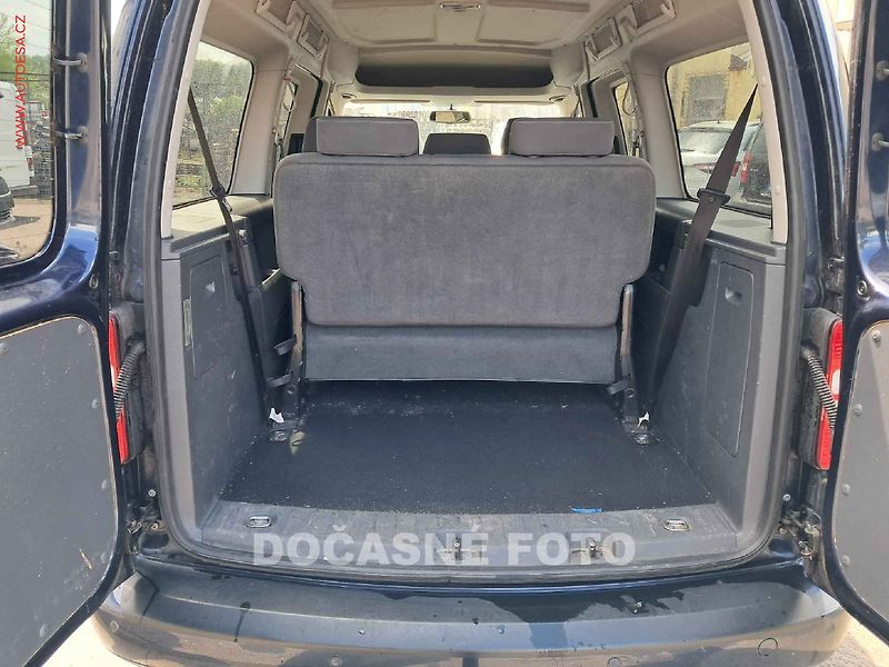 Volkswagen Caddy (2014) 1.6TDi MAXi 7míst, Soccer - fotka 8 z 8