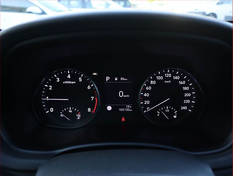 Hyundai i30 (2023) Family 1.0 T-GDI, Automat - fotka 11 z 23