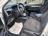 Toyota Hilux 2.4D, ČR, Active, tažné, 4x4 - náhled 11