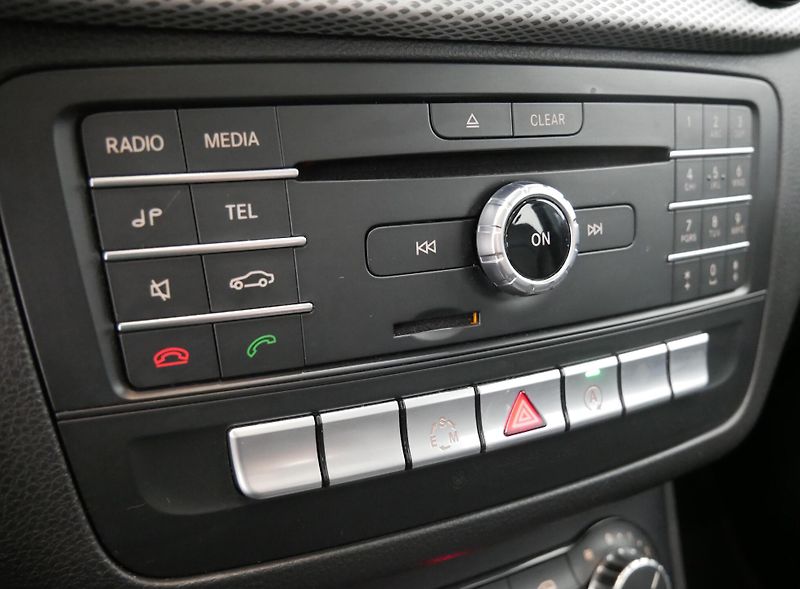 Mercedes-Benz Třídy B - fotka 20 z 25