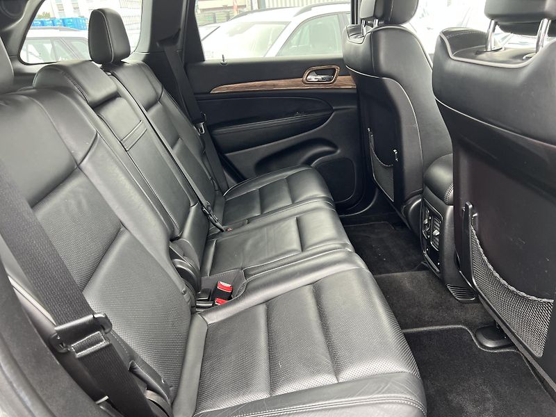 Jeep Grand Cherokee 3.0CRD OVERLAND TAŽNÉ odp.DPH - fotka 29 z 41