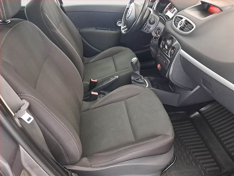 Renault Clio (2012) 1.2 16V , nová STK - fotka 9 z 15